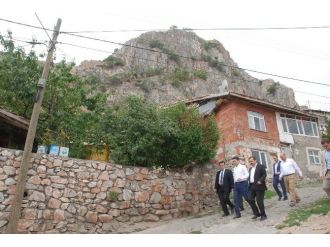 Tokat’ta Riskli Alanda Bulunan Evler Taşınacak