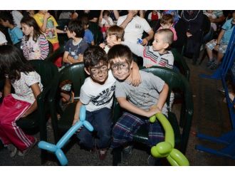 Melon Şapka, Şiirleriyle Maneviyatı Yaşattı