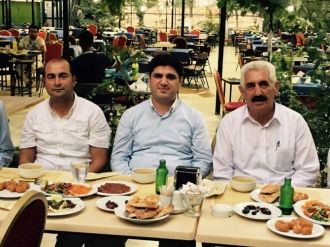 Hizmet- İş Üyelerine İftar Yemeği Verdi