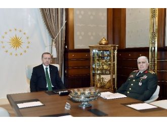 Cumhurbaşkanı Erdoğan, Genelkurmay Başkanı Orgeneral Özel’i Kabul Etti