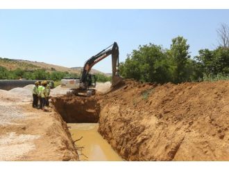 Nizip Çayı’nda Çalışmalar Son Sürat