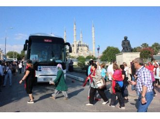 (Özel Haber) Büyükçekmece Belediyesi 32 Yıllık Geleneğini Sürdürdü