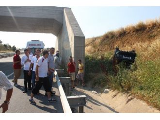 Lüks Araç Takla Atarak Karşı Şeride Geçti: 1 Yaralı
