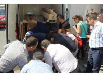 Güngören’de Cinnet Getiren Baba, Eşini Ve Oğlunu Öldürdü