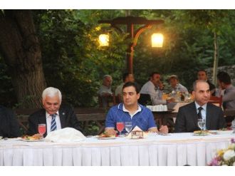 Vali Alimoğlu’ndan Basın Mensuplarına İftar