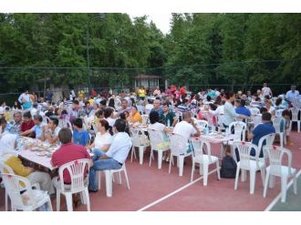 Dalaman Ormanda İftar Yemeği Ve Plaket Töreni