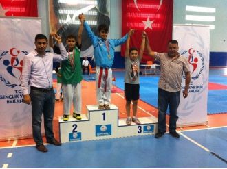 Kağıtsporlu 24 Tekvandocu Türkiye Şampiyonası.’na Gidecek