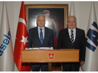 Milli Savunma Bakanı Gönül, Türk Silahlı Kuvvetlerini Güçlendirme Vakfı’na Ziyarette Bulundu