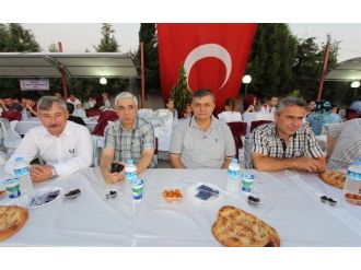 Saruhanlı Esnafı İftarda Buluştu