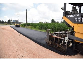 Kartepe’de Asfalt Çalışmaları Sürüyor