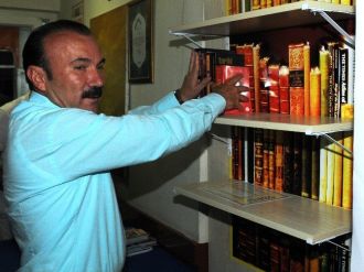 İzmit Belediyesi’nden Hastanelere Kitaplık