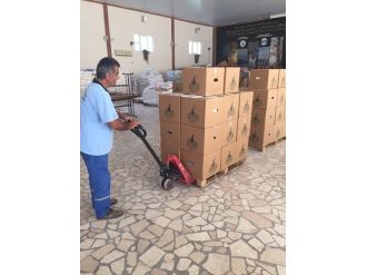 Kartepe Belediyesi’nden Ailelere Ramazan Kolisi