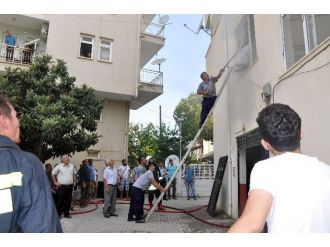 Mobilya Mağazasında Yangın