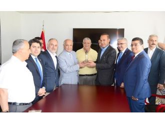 Büyükşehir’den, Suriyeli Türkmenler’e Su Yardımı