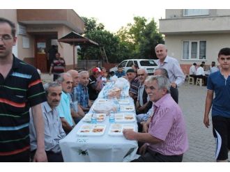 Kozcağız Mahallelerinde İftar Coşkusu Yaşanıyor