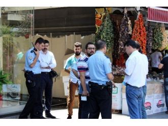 Kokan Ev Polisi Alarma Geçirdi