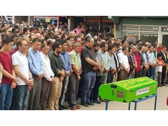 Kazada Ölen Şahıs Toprağa Verildi