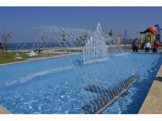 Alaplı Sahip Parkına Süs Havuzu Yapıldı