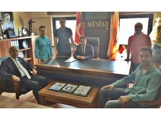 Genç Müsiad, Başkan Akdemir’e Gençlik Projelerini Anlattı