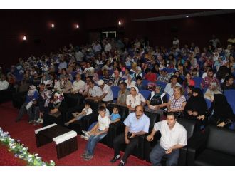 Elazığ Belediyesi Sosyal Kart Dağıtımına Başladı