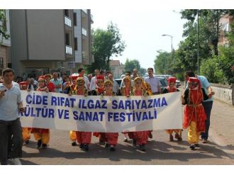 20. Cide Rıfat Ilgaz Yarı Yazma Kültür Ve Sanat Festivali Başladı