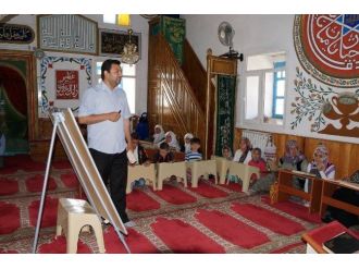 Seyitgazi İlçesindeki Yaz Kur’an Kurslarına Yoğun İlgi