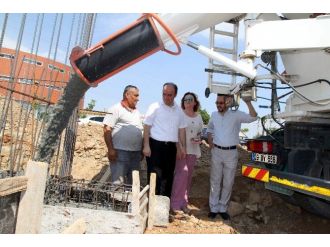 Adü Rektörü Bircan, Aisyem’in Temelini Attı