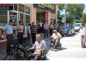 Orhanelili 2 Engellinin Akülü Araba Sevinci