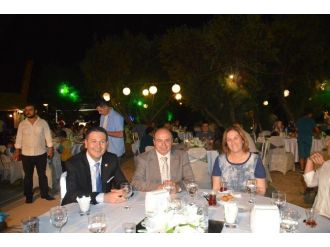 Sevgi Evlerinde Yaşayan Çocuklar İftarda Buluştu