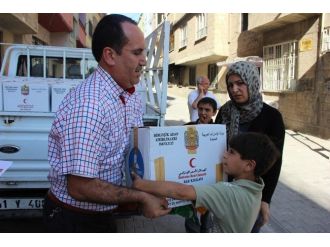 Birleşik Arap Emirlikleri’nden Muhtaçlara Yardım