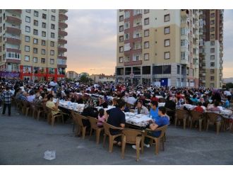 Başkan Büyükkılıç Keykubat Halkı İle İftar Yemeğinde