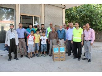 Beşir Derneği Fakir Ailelerinin Yüzünü Güldürüyor