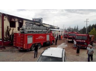 Isparta’da Boya Fabrikasında Yangın