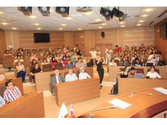 Kocaeli Büyükşehir Personeline Obezite Eğitimi