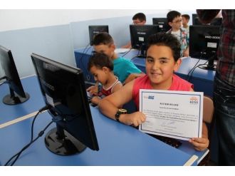 Sungurlu’da Çocuklara Yazılım Eğitimi Verildi