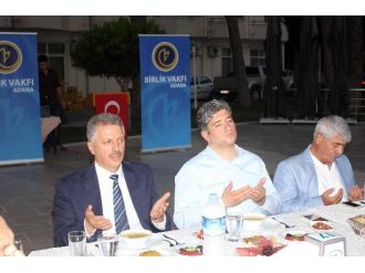 Birlik Vakfı, İftar Yemeğinde Buluştu