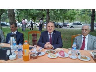 Ahmet Katırcı’dan Veda Yemeği