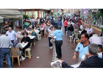 Bozkurtlular Sağanak Yağmur Altında İftar Açtı