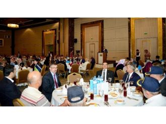 Başkan Akyürek Şehit Aileleri Ve Gazilerle İftarda Buluştu