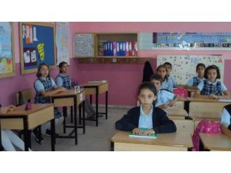 Yaz Okulu Eğitimleri Başladı