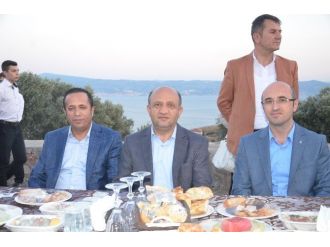 Bakan Işık, Dilovası’nda İftara Katıldı