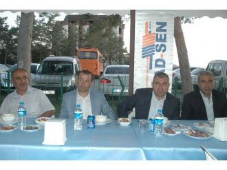 Afad-sen Üyeleri İftarda Bir Araya Geldi