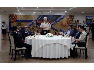 Genelkurmay Başkanı Orgeneral Özel’de Koruculara İftar