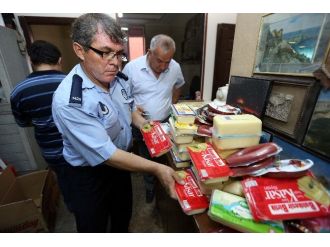 İkinci El Eşya Dükkanından Sucuk Çıktı