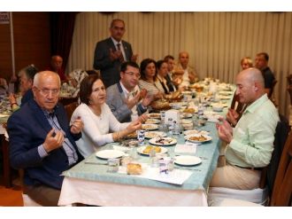 Yaşar, Hemşerilerini Yenimahalle’de Ağırladı