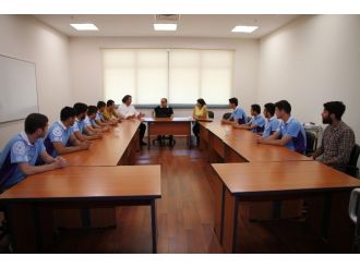 Bakülü Öğrenciler Paü’de Yaz Seminerine Katıldı