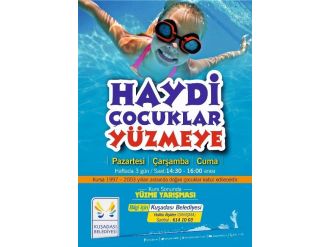 Kuşadası Belediyesi’nden Yüzme Kursu