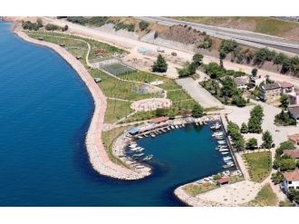 Dilovası Halkı, Tavşancıl Sahilini Sevdi