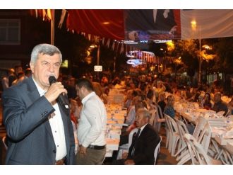 Başkanlar, Alikahya Sakinleriyle İftar Yaptı