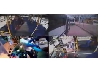 Sürücüyü Darp Eden Kişi, Paylaştığı Başka Bir Darp Görüntüsüyle Kendini Savundu